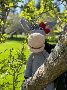 Veien til Eli – eselet som lærer norske barn om troen