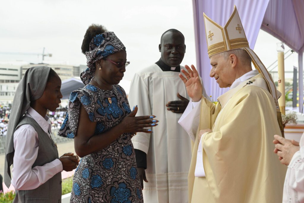 Pave Leo XIV feirer messe i Kilamba i Angola 19. april 2026.