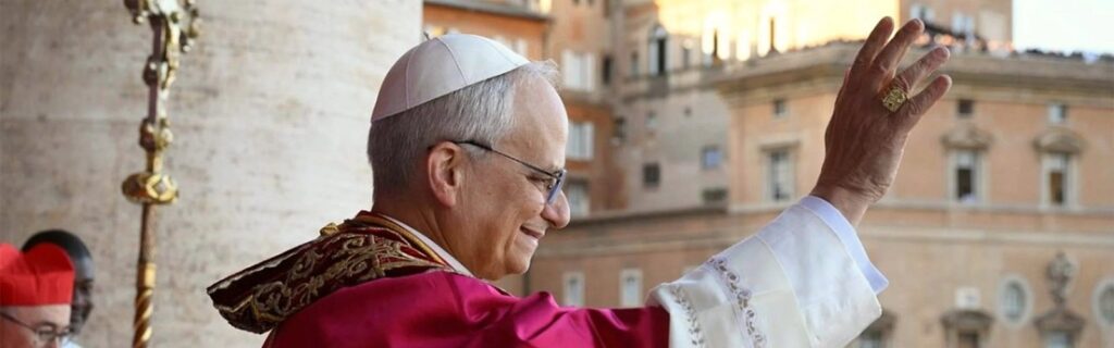 Pope_Leo_-_Waving_Election_d381e7cb-ee9e-4c61-ad61-2dc2052ab4da