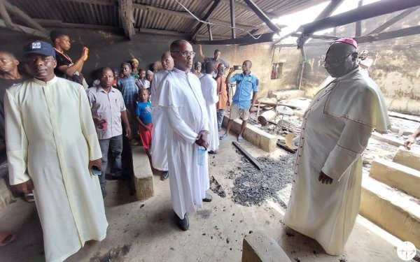 Den katolske kirke i Nigeria under trussel fra islamistiske grupper og andre gjenger.