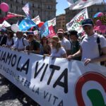 Livet er vakkert: Tusenvis deltok i årlig livsvernmarsj i Roma